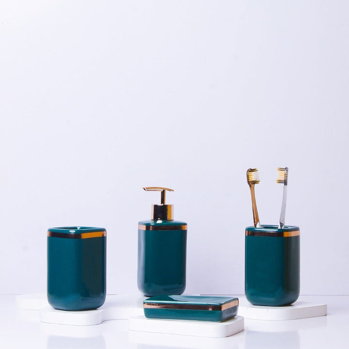 Golden Stripped Bathroom Set | Home Décor | Waseeh Pakistan