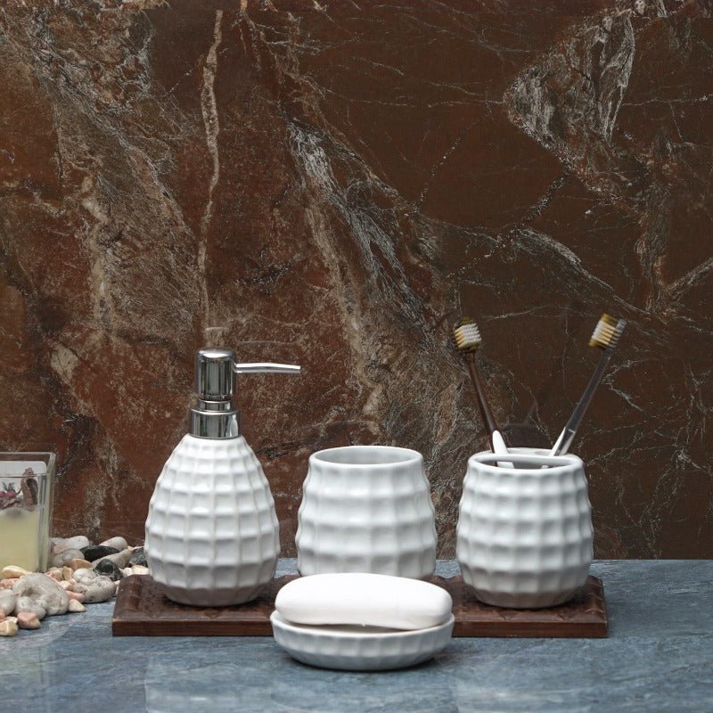 Griper Flow Bathroom Set | Home Décor | Waseeh Pakistan