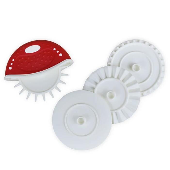 Grooved Wheel Pizza Knife | kitchen item | Waseeh Pakistan