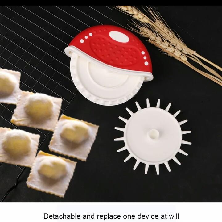 Grooved Wheel Pizza Knife | kitchen item | Waseeh Pakistan