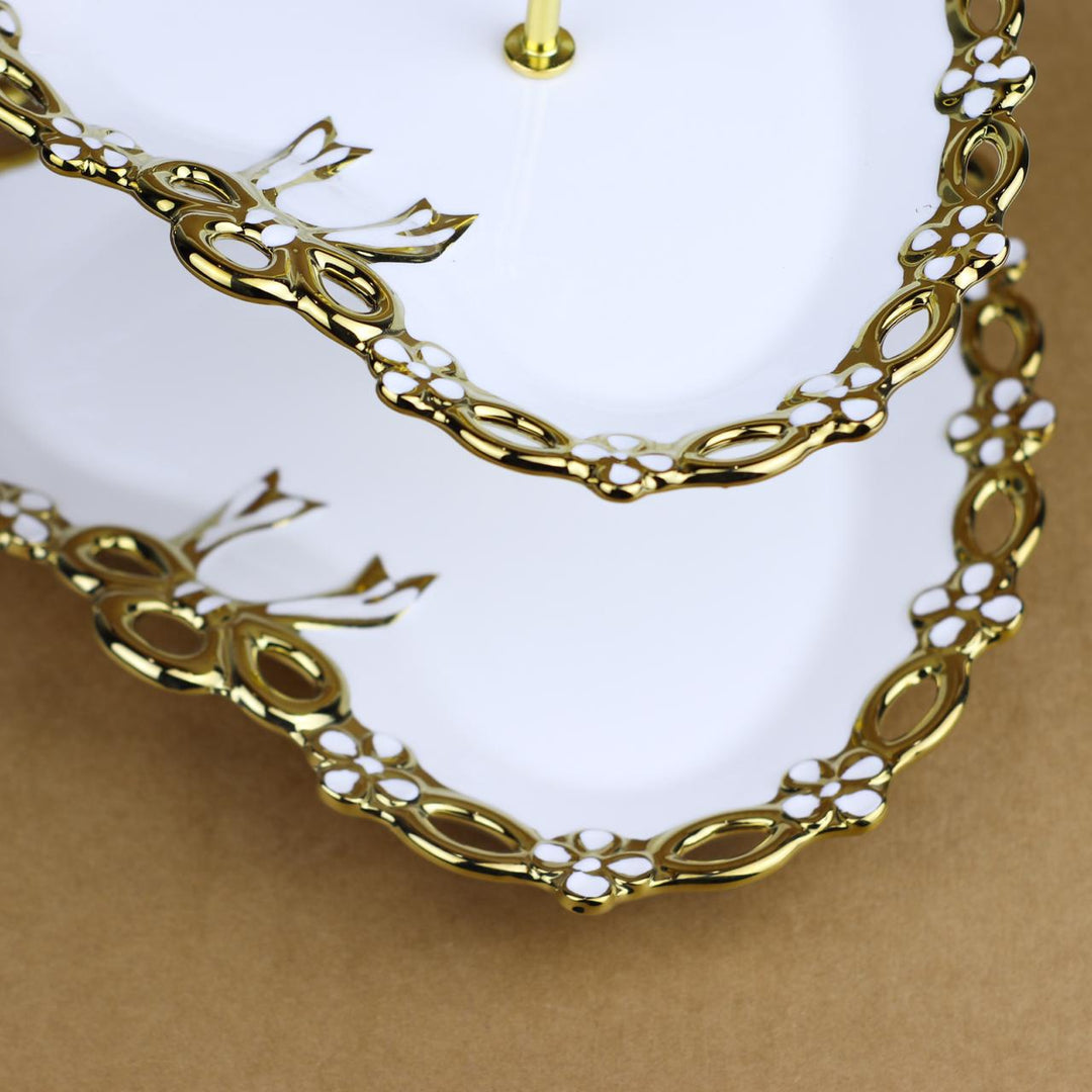 Heart shaped golden borders cupcake plate | kitchen item | Waseeh Pakistan