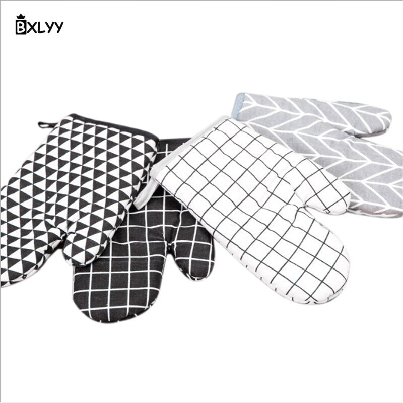 Home kitchen insulation gloves | kitchen item | Waseeh Pakistan