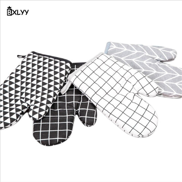 Home kitchen insulation gloves | kitchen item | Waseeh Pakistan