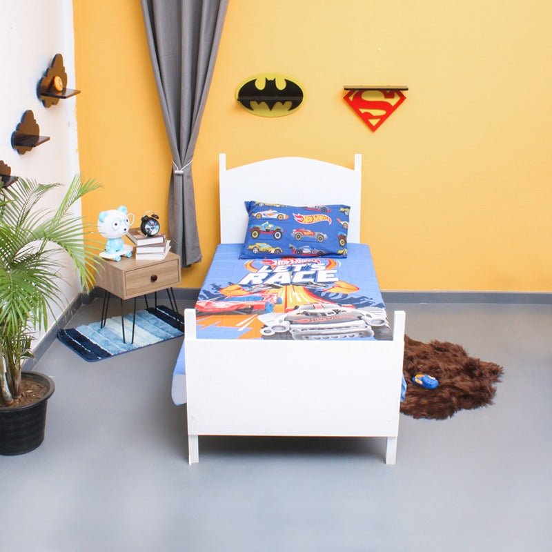 Homies Jeeb Race Bedsheet | Home Décor | Waseeh Pakistan