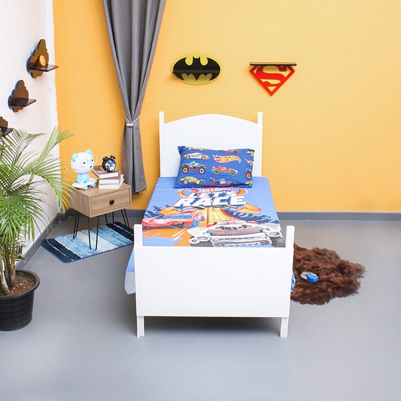 Homies Jeeb Race Bedsheet | Home Décor | Waseeh Pakistan