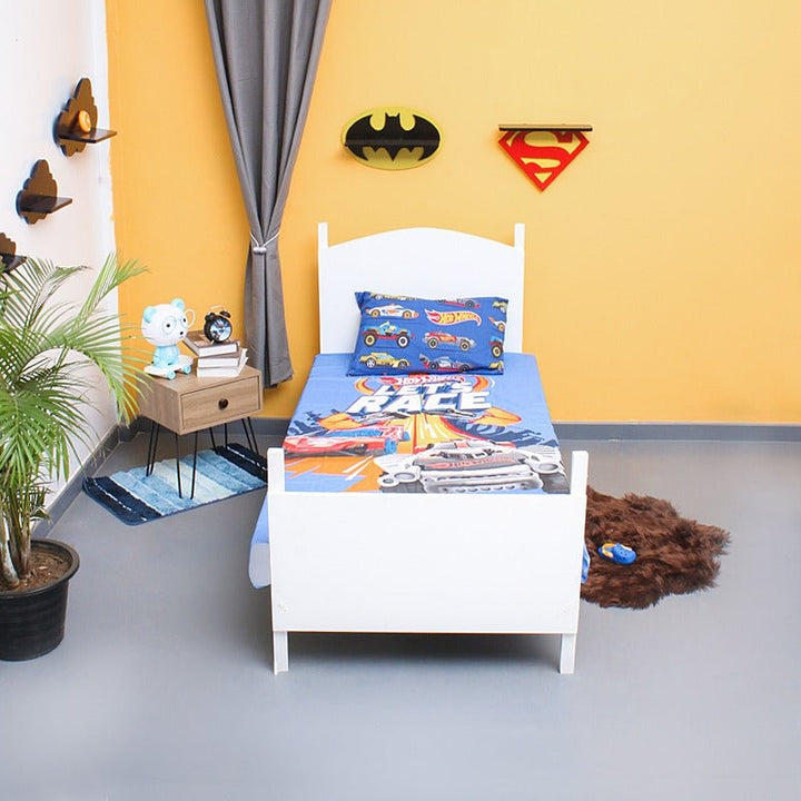 Homies Jeeb Race Bedsheet | Home Décor | Waseeh Pakistan