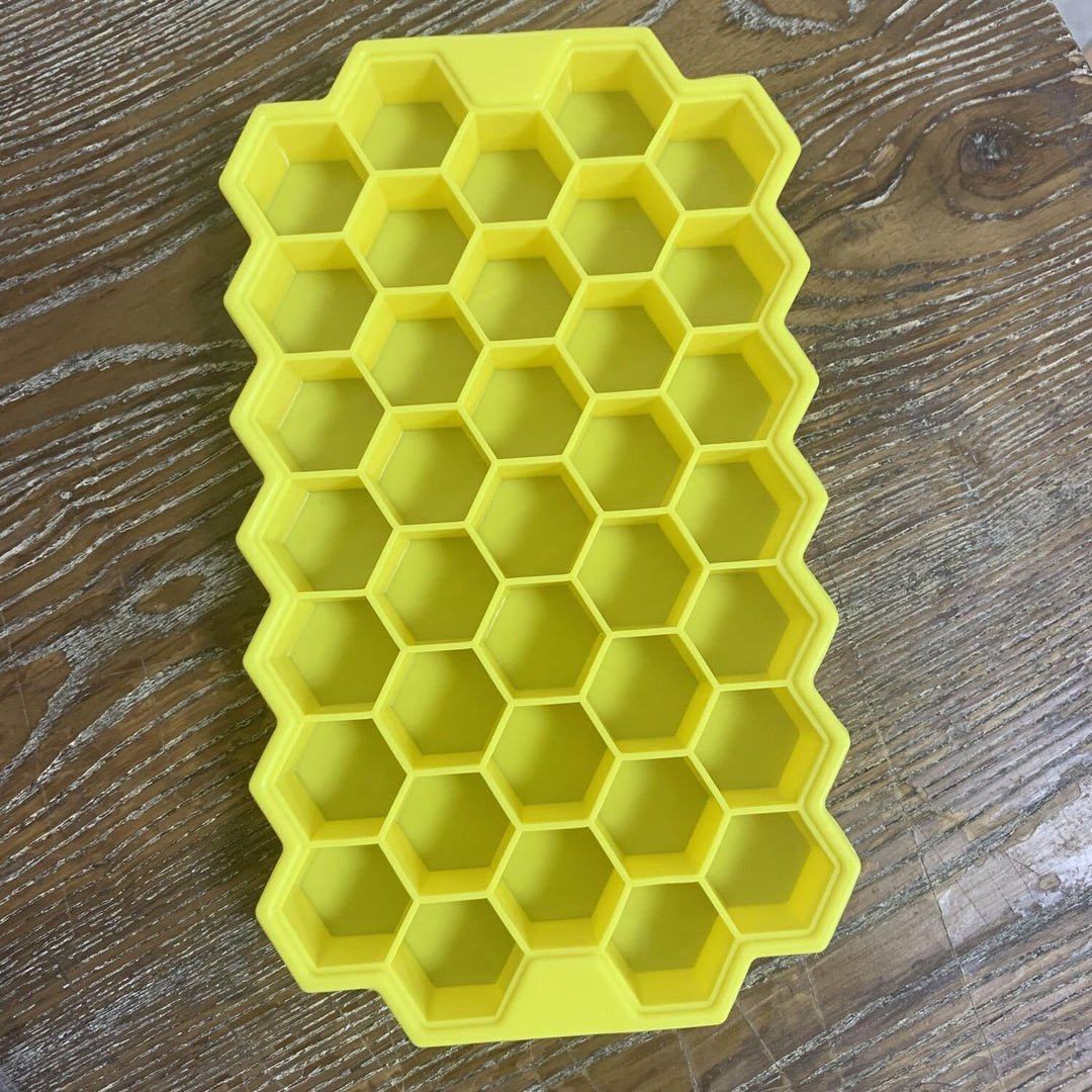 Honey comb ice tray | kitchen item | Waseeh Pakistan