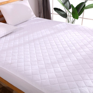 Quilted Mattress Protector - waseeh.com