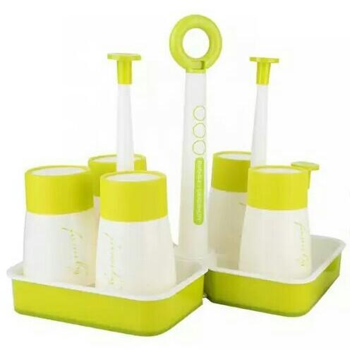 Kitchen Holder Mug | Glass (Square Shaped) | kitchen item | Waseeh Pakistan