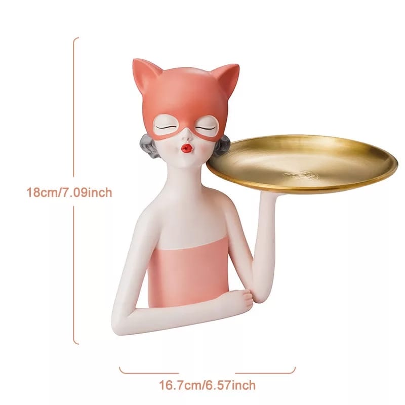 Kitty Porter Girl Sculpture | Home Décor | Waseeh Pakistan