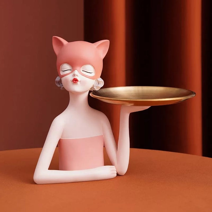 Kitty Porter Girl Sculpture | Home Décor | Waseeh Pakistan