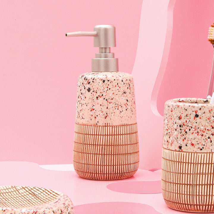 Laraine Show Bathroom Set | Home Décor | Waseeh Pakistan