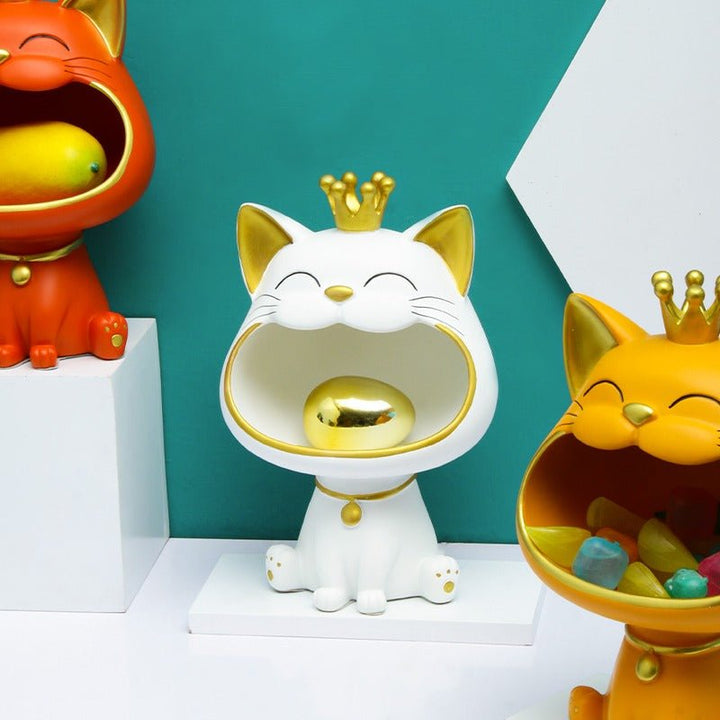 LOL Queen Cat Decor | Home Décor | Waseeh Pakistan