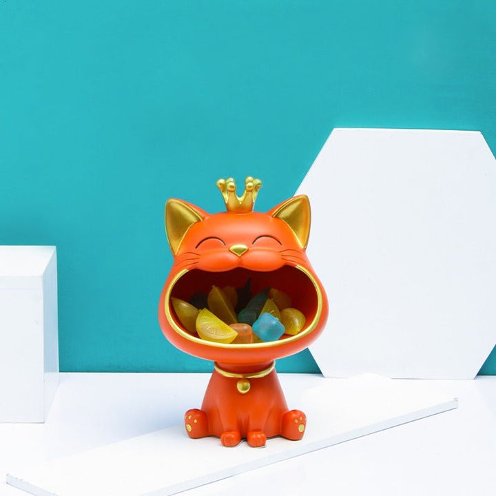LOL Queen Cat Decor | Home Décor | Waseeh Pakistan