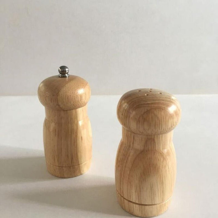 Mini Portable Pepper Grinder and Shaker Set | kitchen item | Waseeh Pakistan