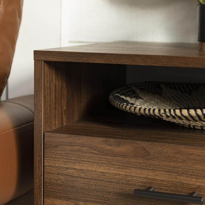 Morien Hairpin Side Table | Furniture | Waseeh Pakistan