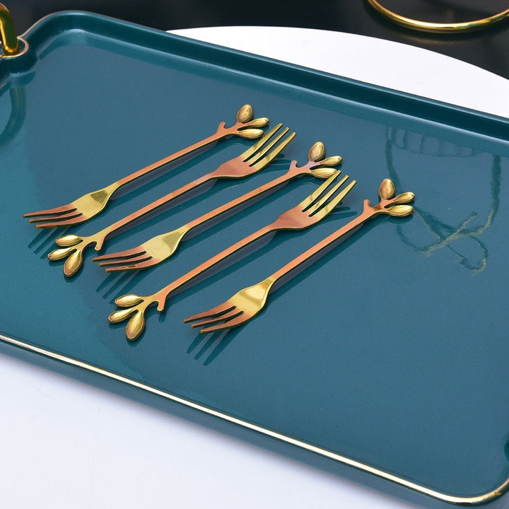 Nordic Food Snack Serving Tray | kitchen item | Waseeh Pakistan