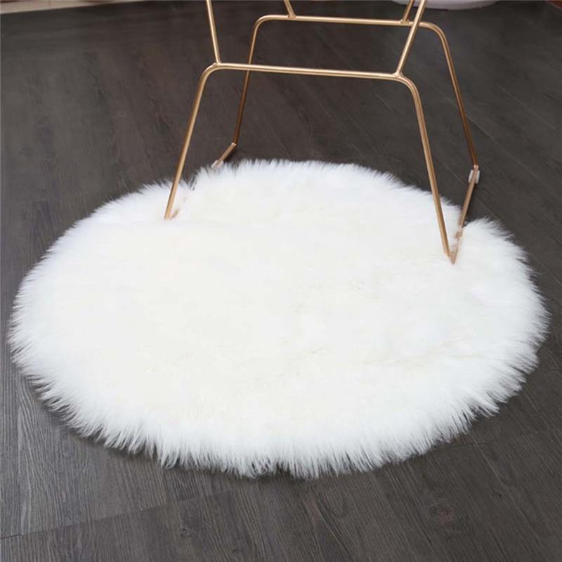 Round Furry Rugs (3 x 3&