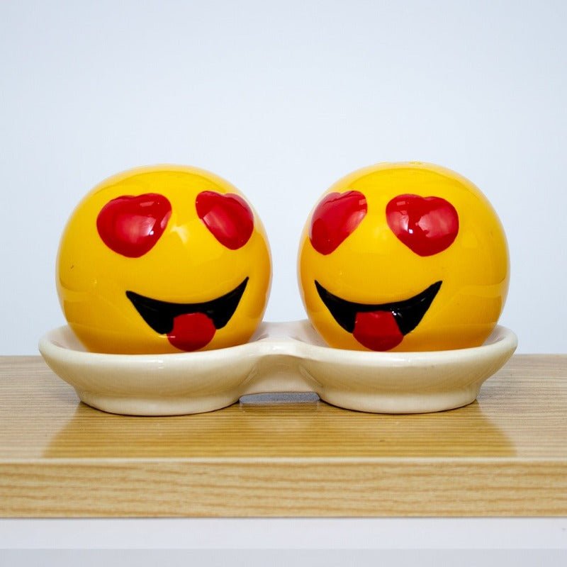 Salt and Pepper Set (Heart Eyes) | kitchen item | Waseeh Pakistan