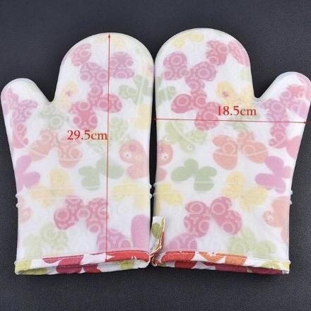 Silicone Microwave Heat Resistant Glove | kitchen item | Waseeh Pakistan