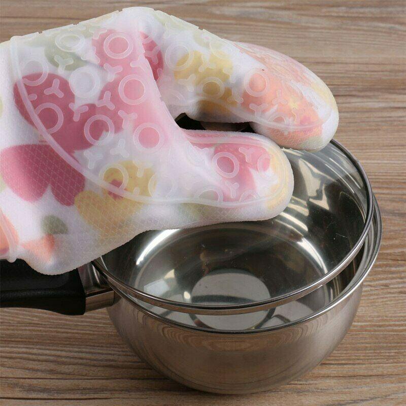 Silicone Microwave Heat Resistant Glove | kitchen item | Waseeh Pakistan