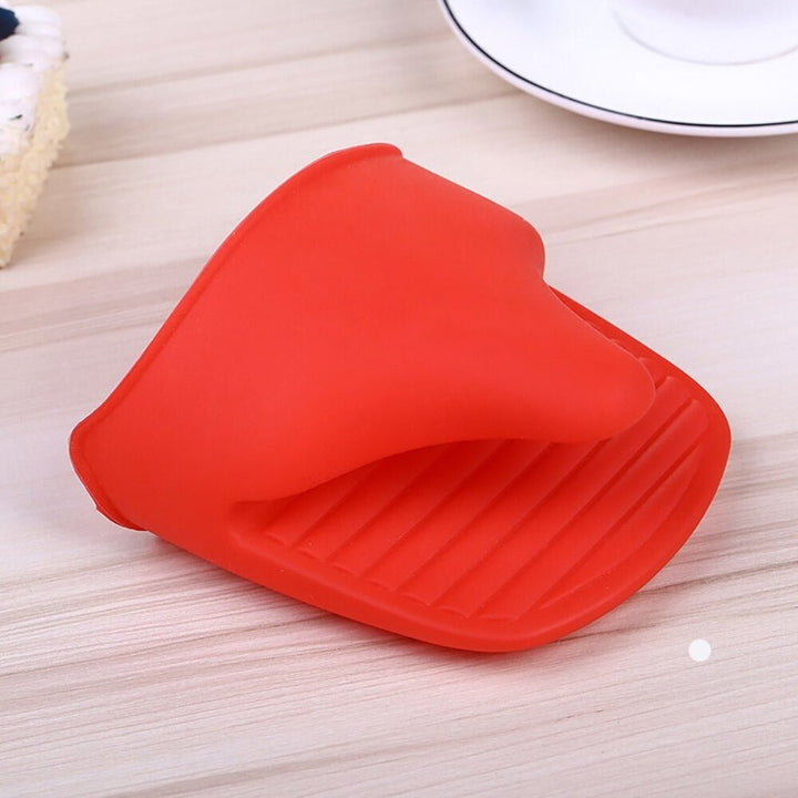 Silicone Mini Mitts Gloves (2 pcs) | kitchen item | Waseeh Pakistan