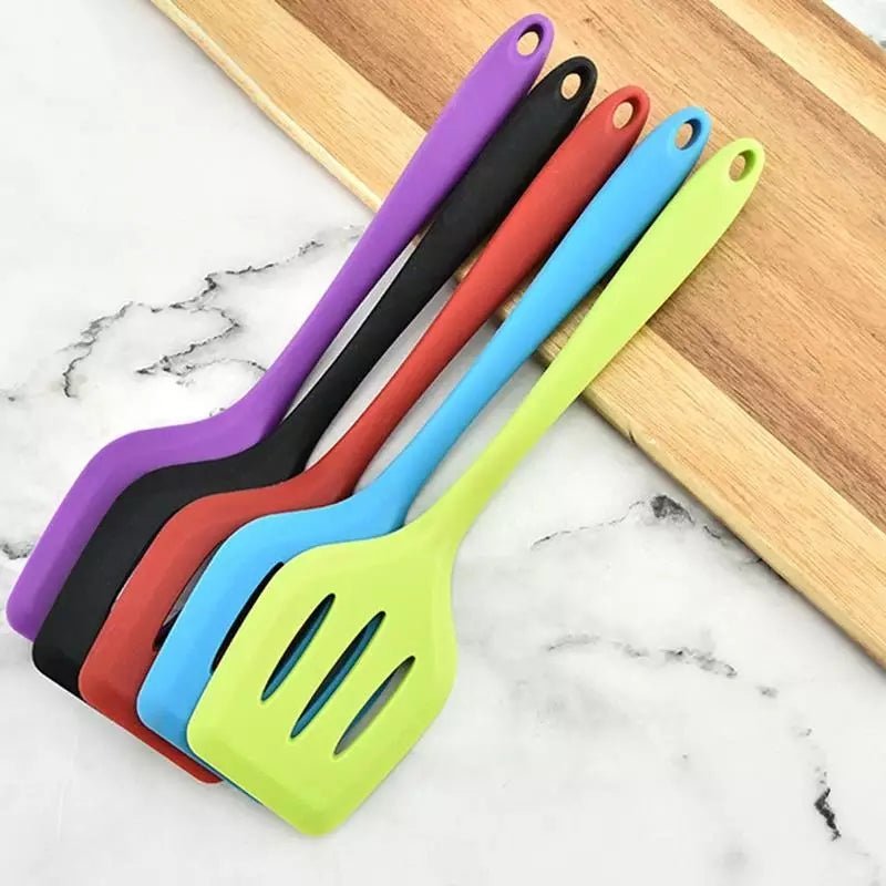 Silicone Slotted Spatula | kitchen item | Waseeh Pakistan