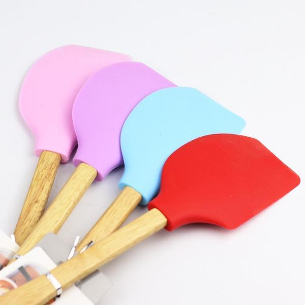 Silicone Spoon Spatula | Scarper | kitchen item | Waseeh Pakistan