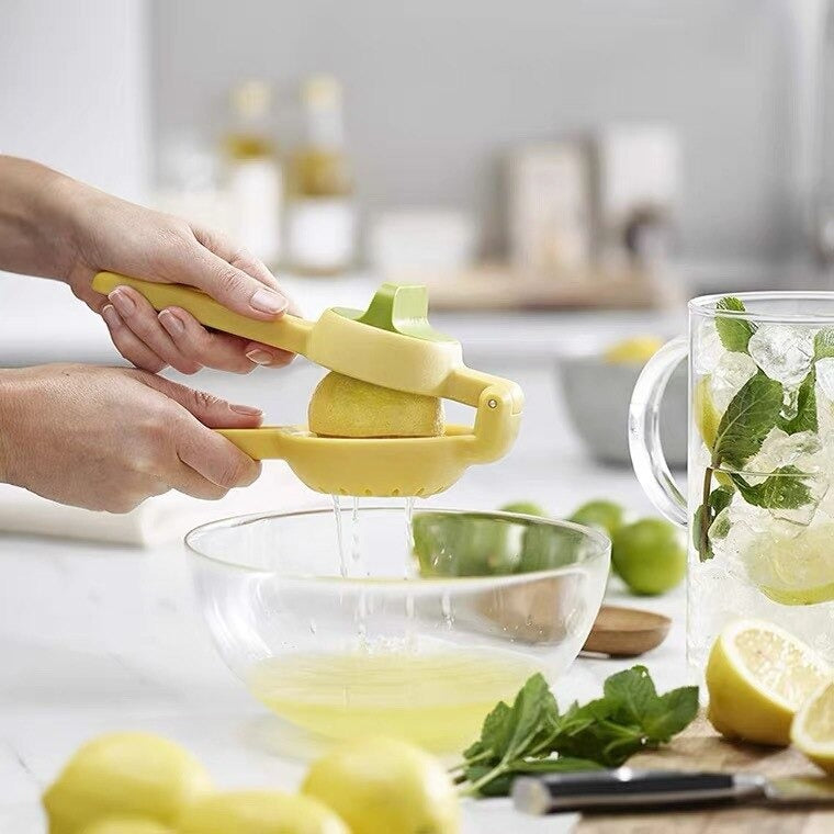 Thirsty Squeeze Juicer - waseeh.com