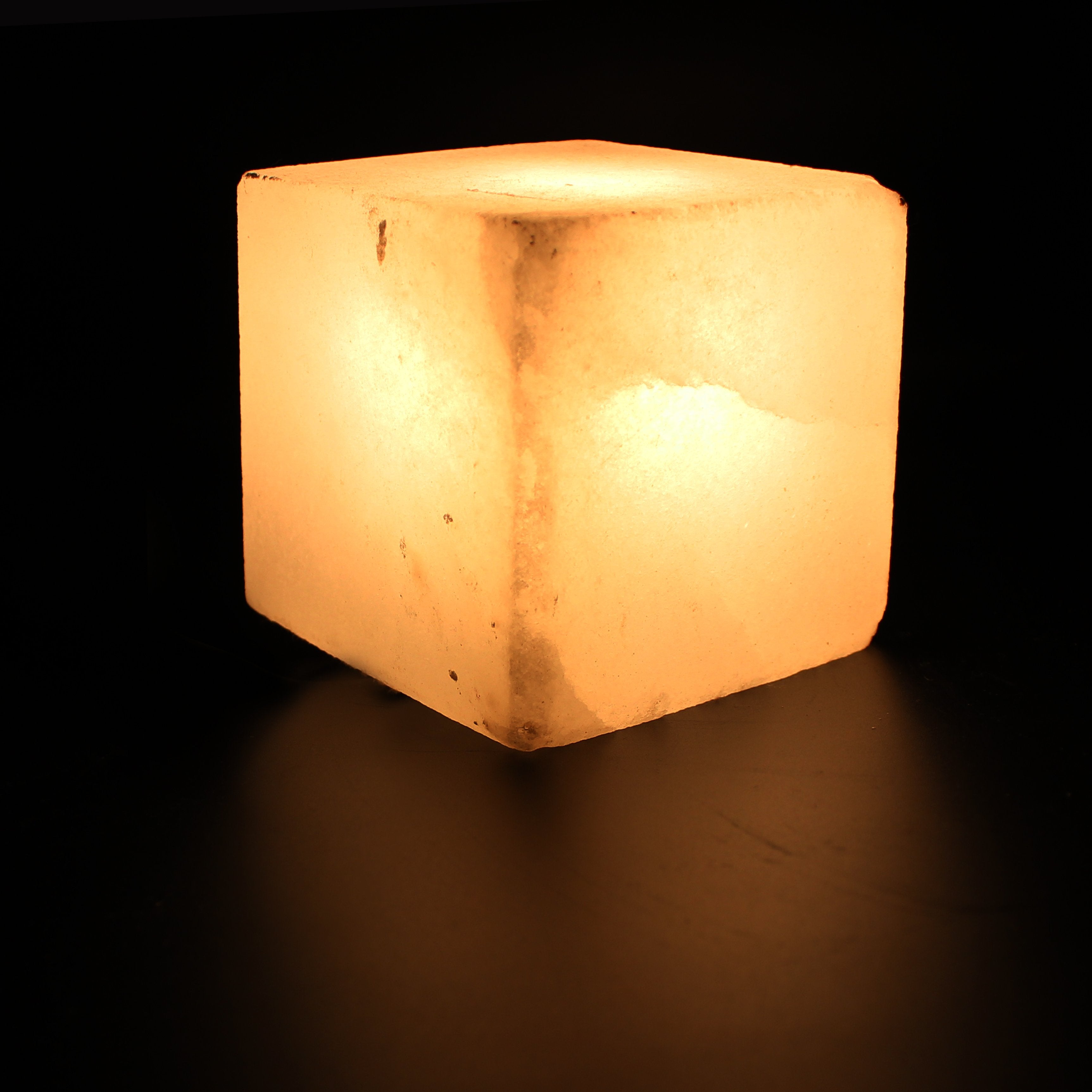 Cube - Table Lamp - waseeh.com