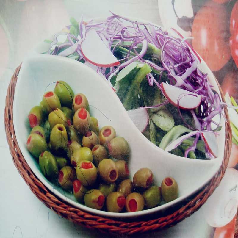 Snack Plate with Braided Basket (Round Shaped) | kitchen item | Waseeh Pakistan