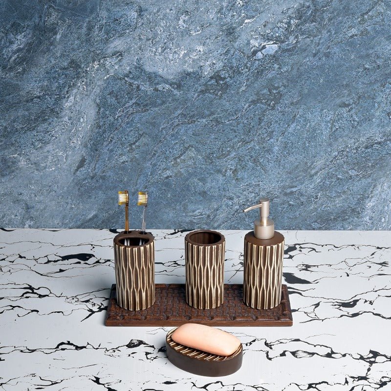 Snaky Stripes Bathroom Set | Home Décor | Waseeh Pakistan