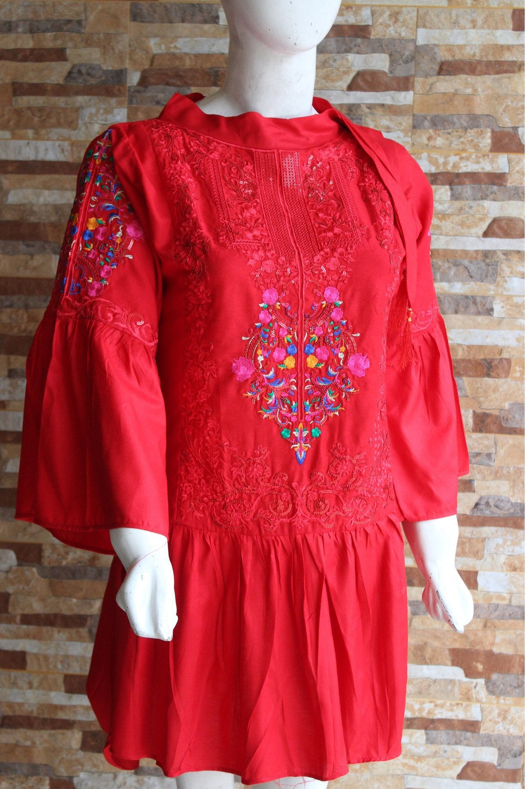 Spring Linen Fabric - Blue - Pink - Red - Ladies | Fashion Point | Waseeh Pakistan