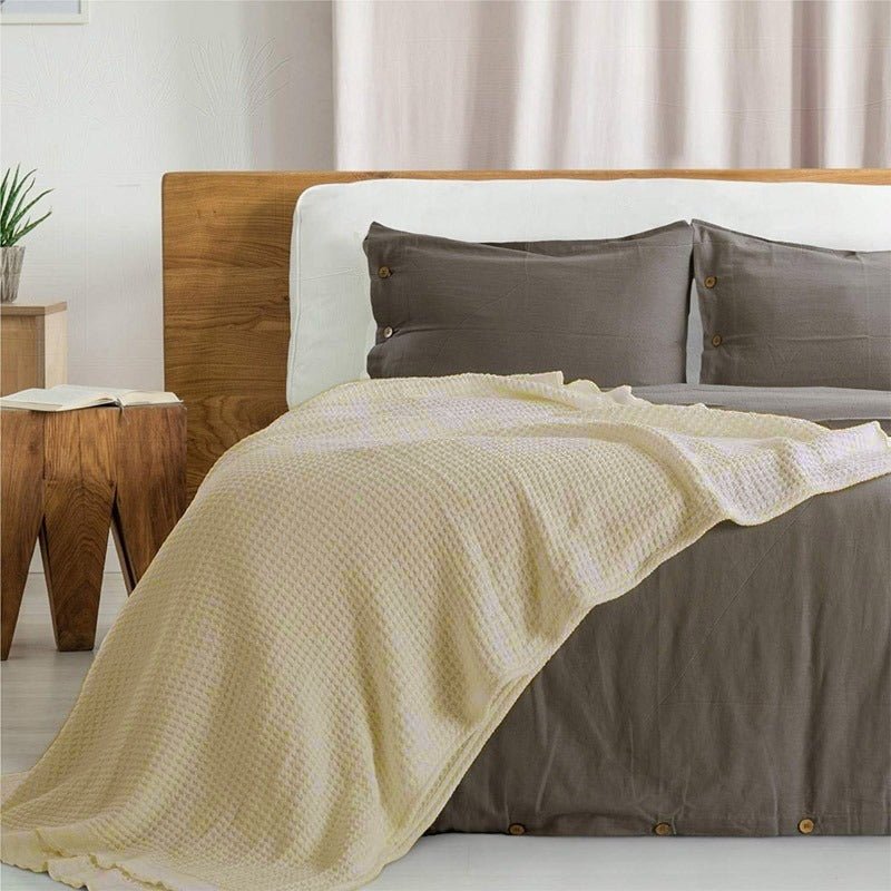 Spun Cotton Waffle Thermal Blanket | Home Décor | Waseeh Pakistan
