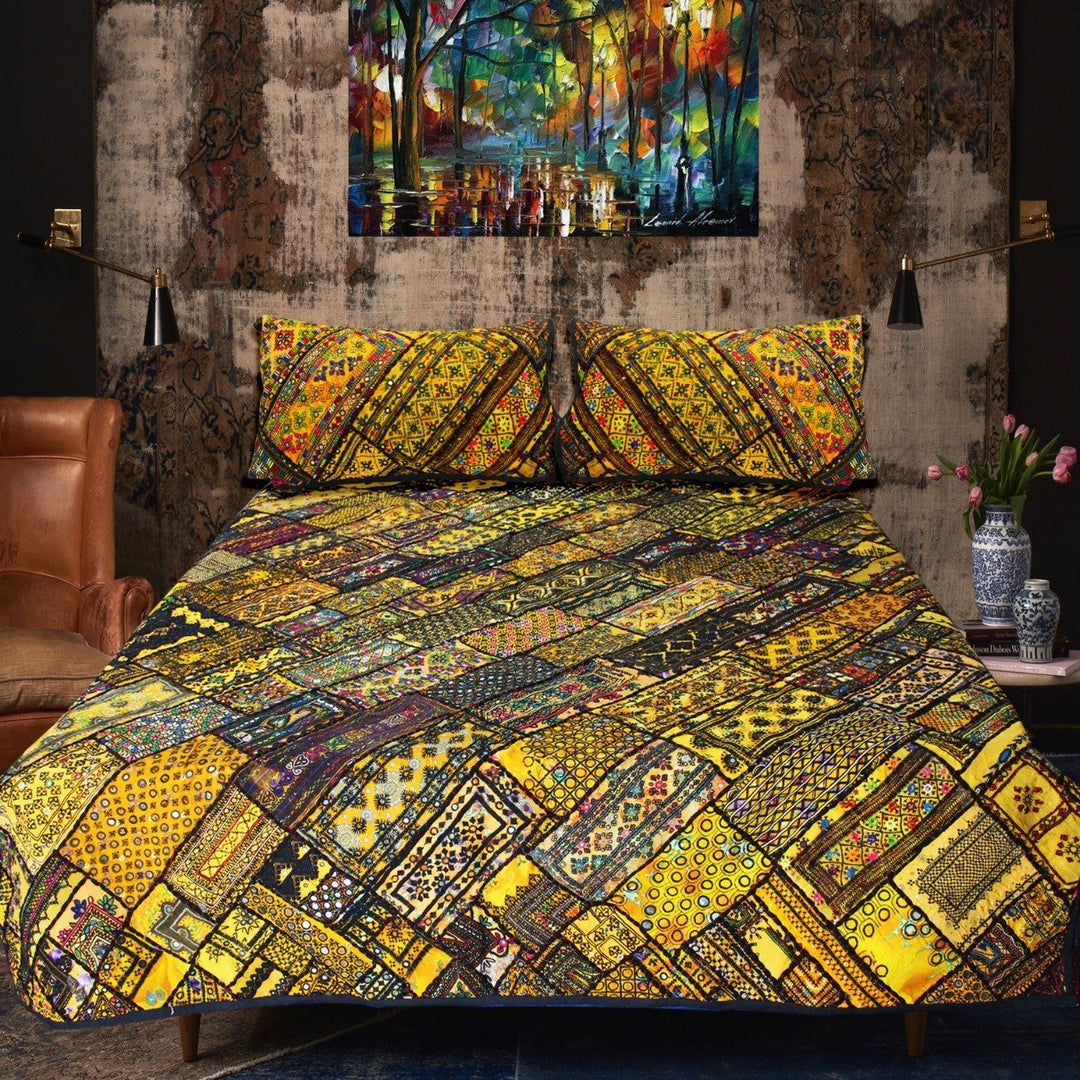 Square design embroided bed sheet with 2 pillow cases | Home Décor | Waseeh Pakistan