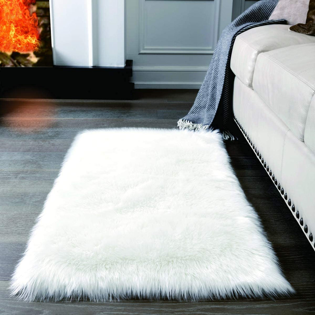 Straight Furry Rugs (2 x 3&