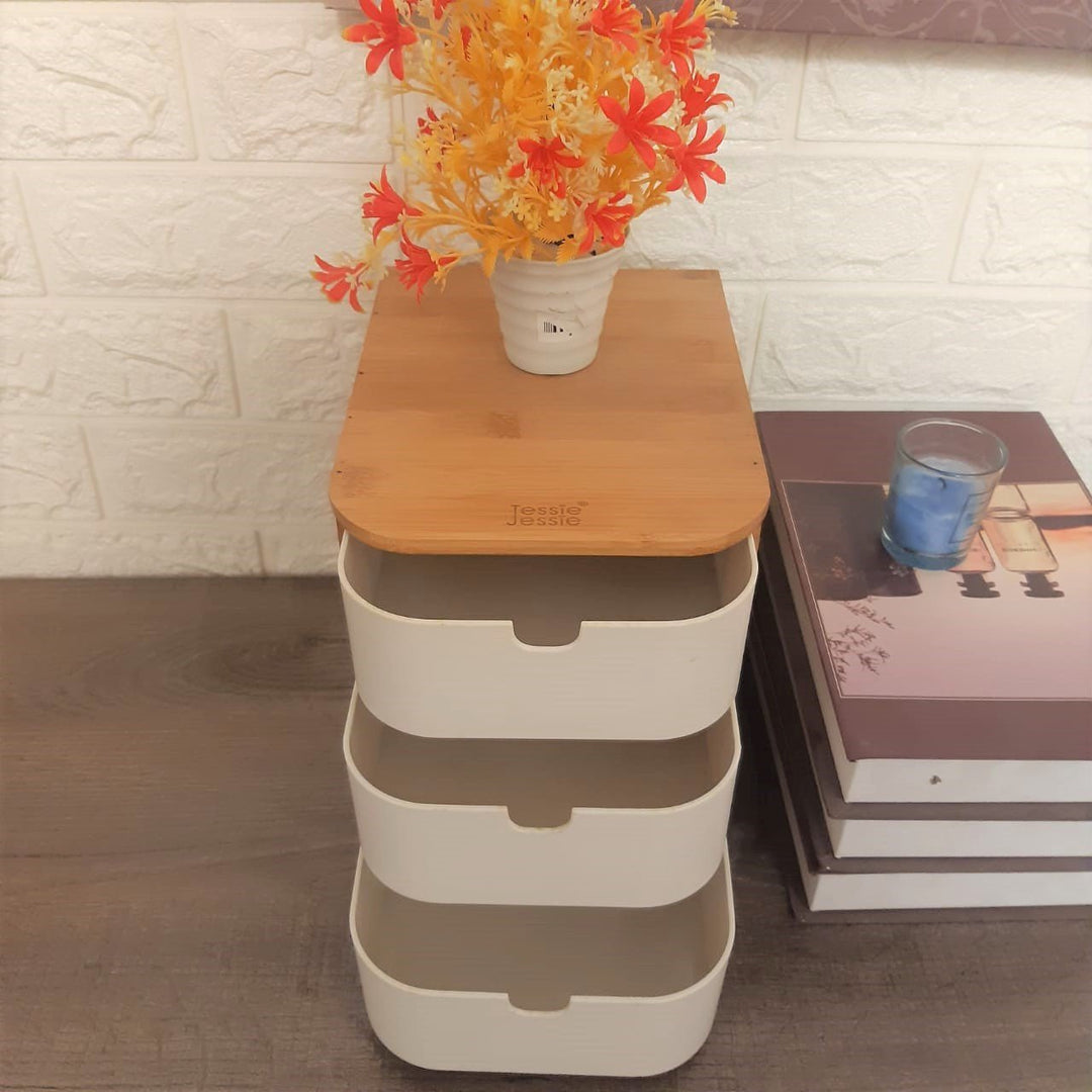 Tessie &amp; Jessie Bamboo Box | kitchen item | Waseeh Pakistan