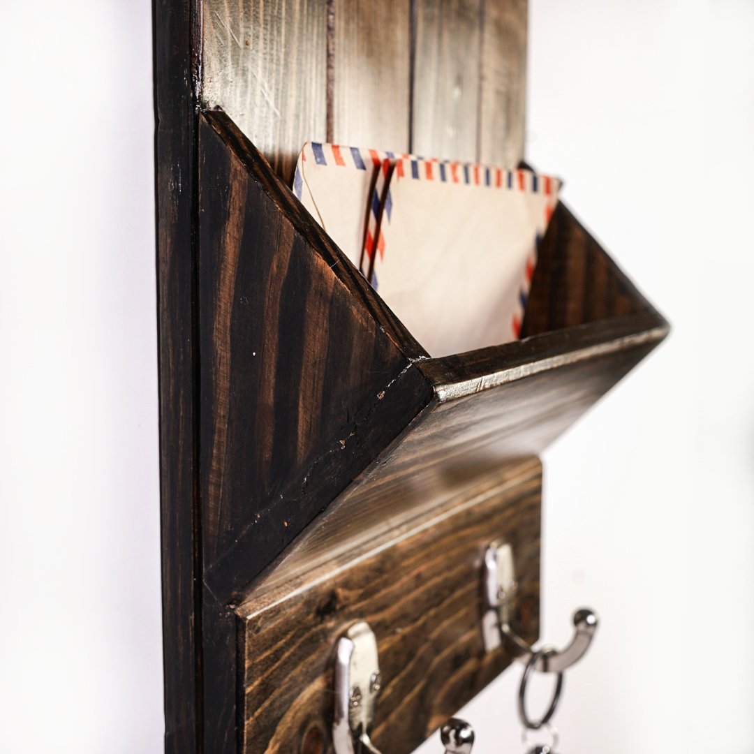 The Marshal Key Letters Floating Organizer Shelve Decor | Furniture | Waseeh Pakistan