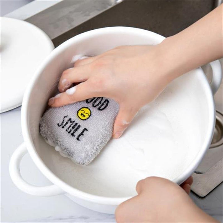Thick Smiley Face Sponge | kitchen item | Waseeh Pakistan