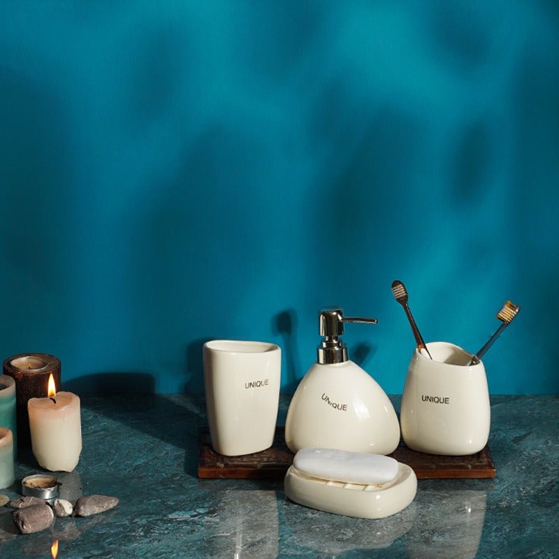 Unique Snowy Bathroom Set | Home Décor | Waseeh Pakistan