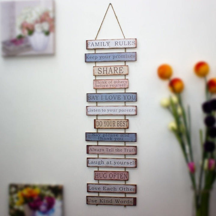 Wall "Familia Rules" Caption Decor | Home Décor | Waseeh Pakistan