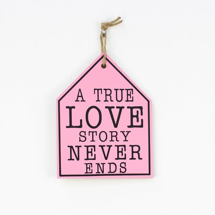 Wall "Love" Caption Decor | Home Décor | Waseeh Pakistan
