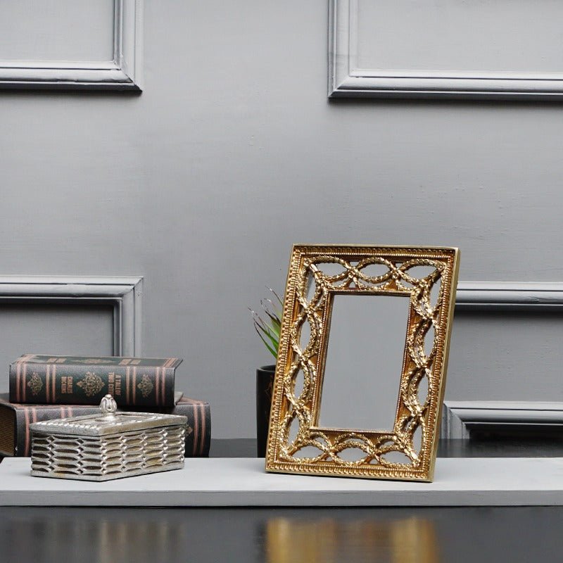 Wonderful Photo Frame Decor | Home Décor | Waseeh Pakistan